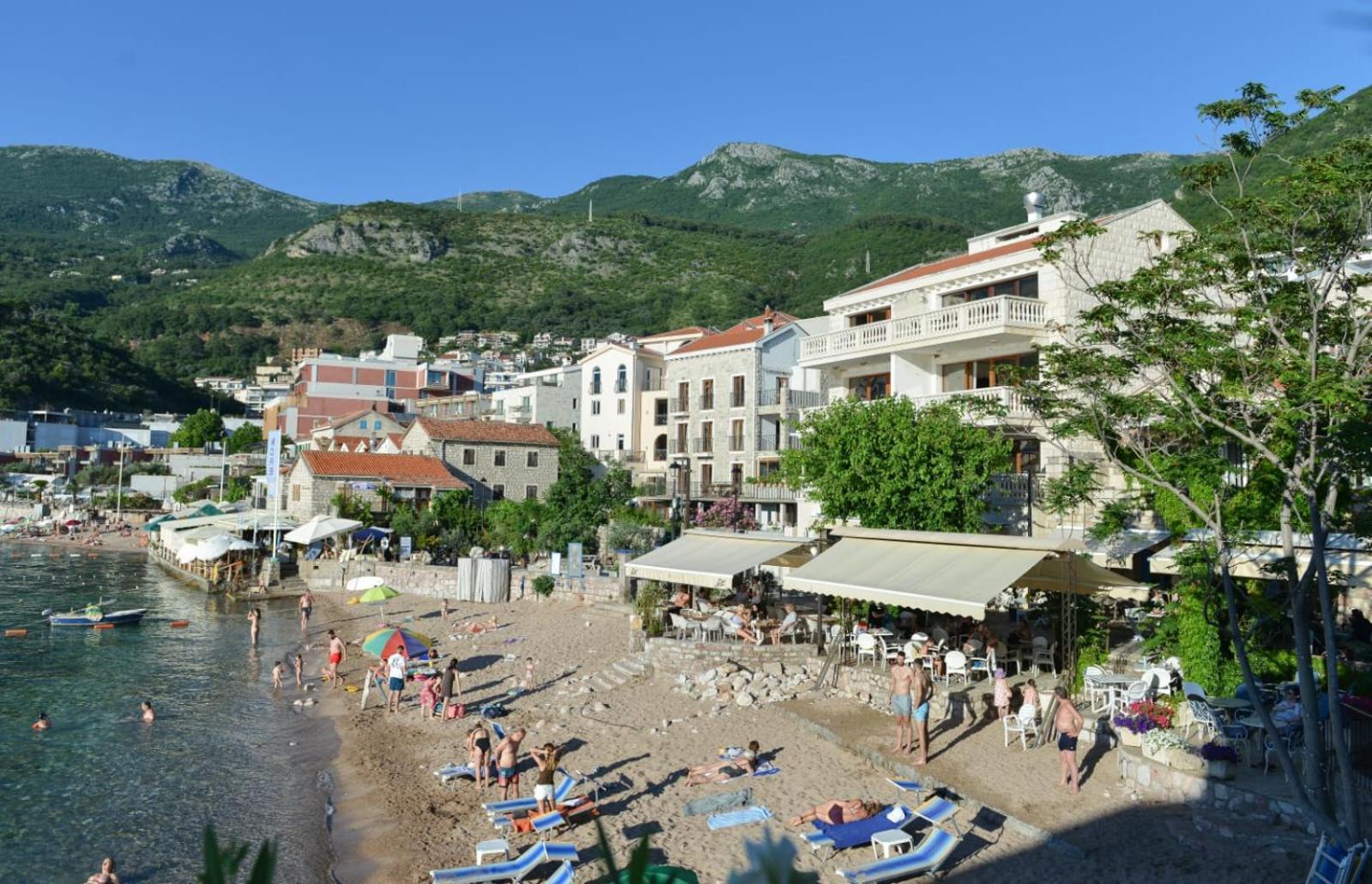 Przno Luxury Apartments Sveti Stefan Exterior photo